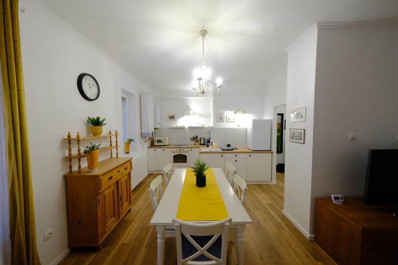Peterpal Apartman Pécs Exterior foto